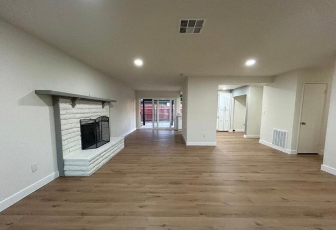 41767 Shady Ln - Photo 2 of 10