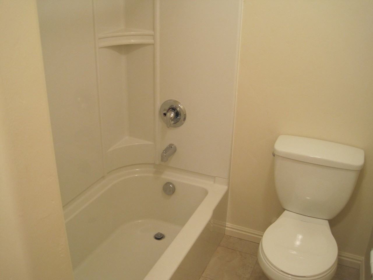 268 W Pioneer Cir #1 - Photo 3 of 18