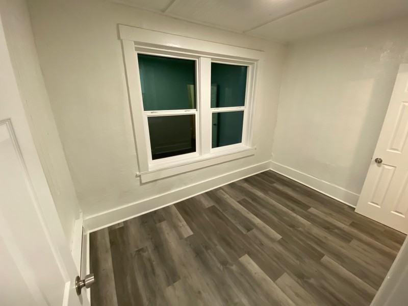 635 23rd St #1 - Photo 6 of 7