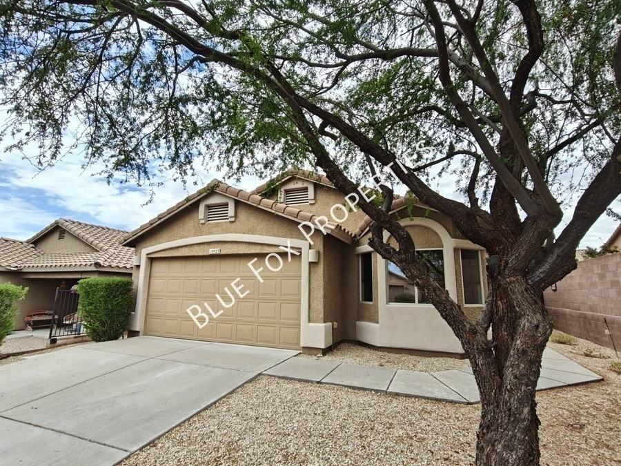 10923 S Lake Gambusi Dr - Photo 7 of 42