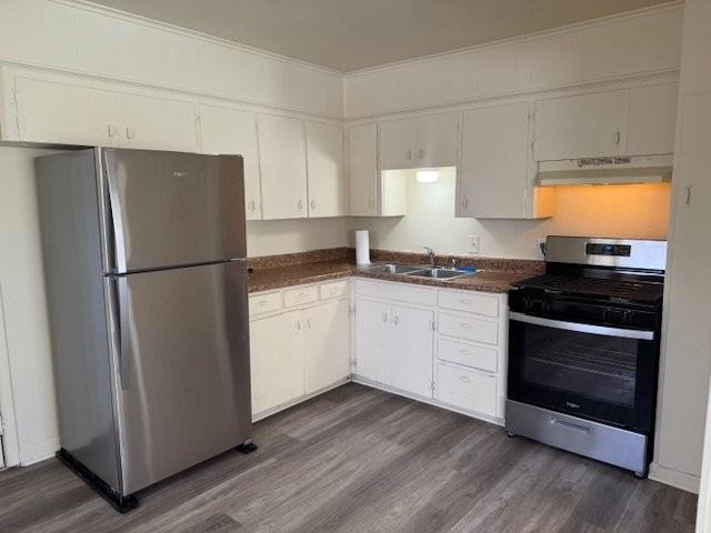 321 Glynn Ln - Photo 2 of 15