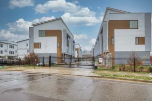 featured image of 227 Oceola Ave #5