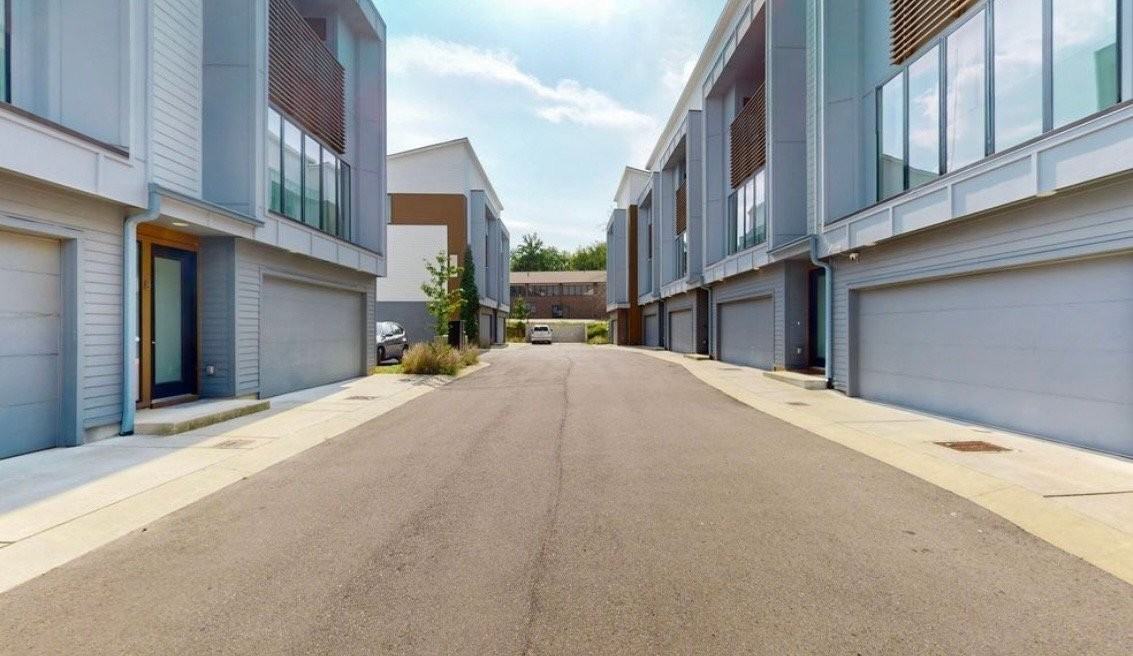 227 Oceola Ave #5 - Photo 2 of 20