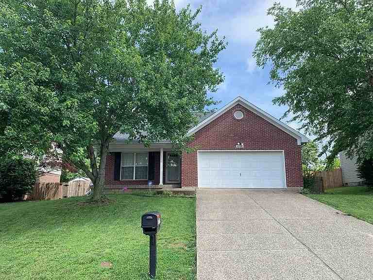 4709 Oak Pointe Dr