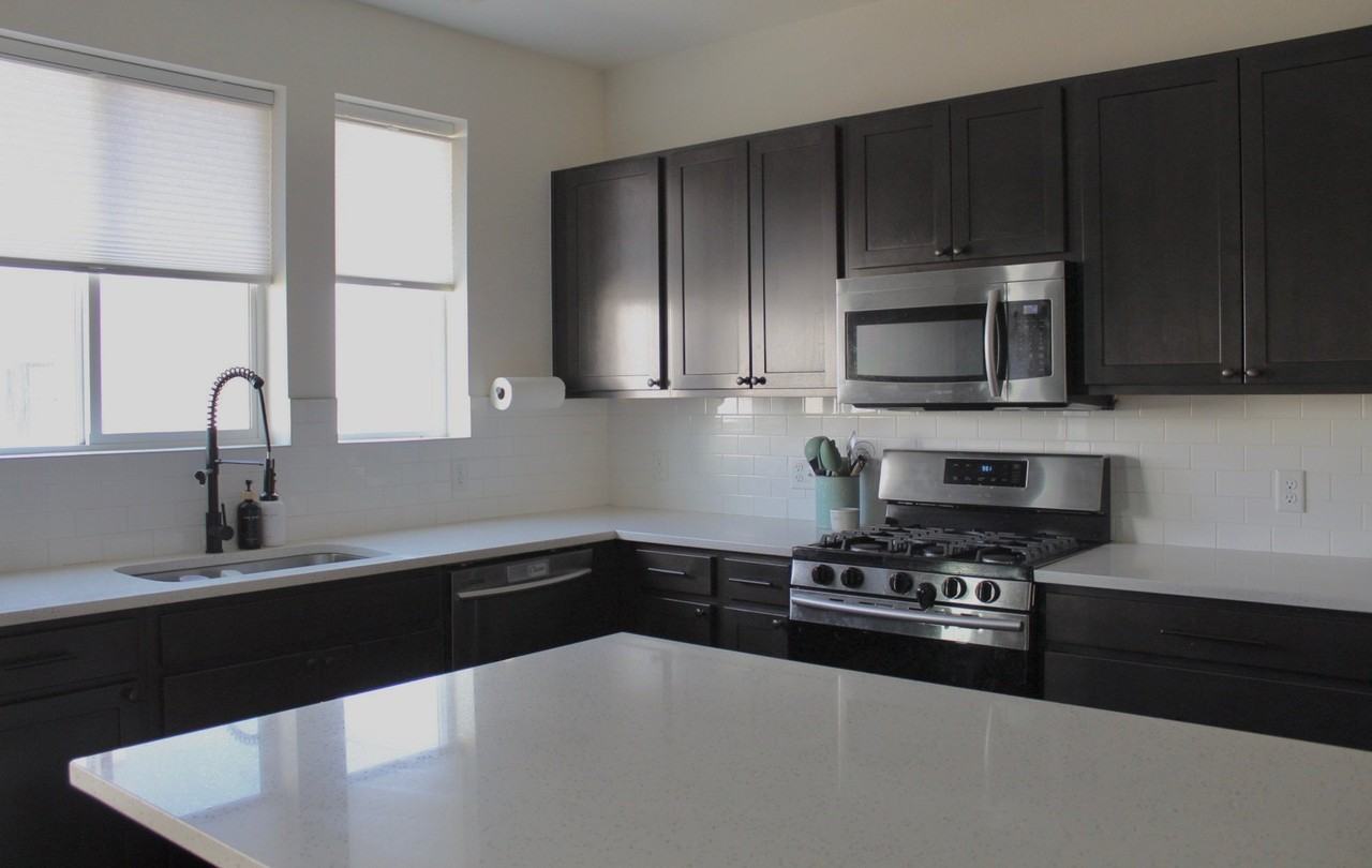 1713 W 67th Cir - Photo 7 of 19