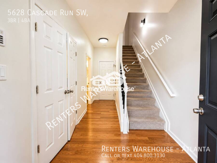 5628 Cascade Run Sw - Photo 2 of 23