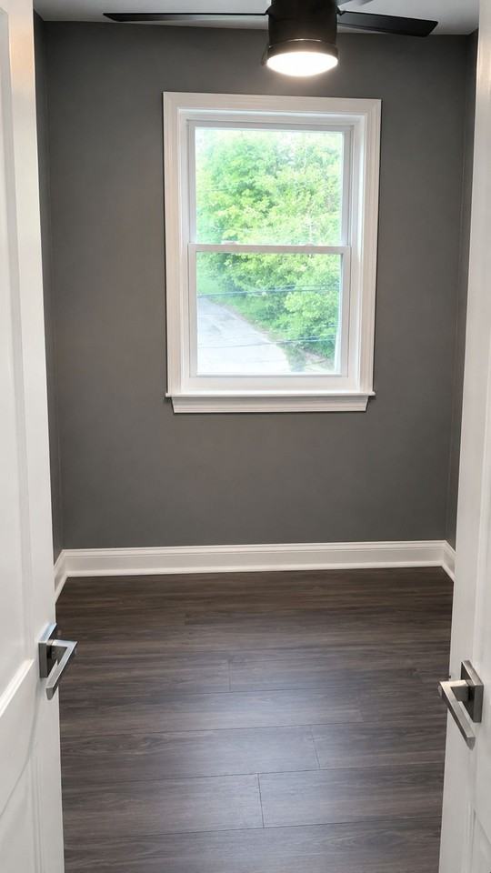 416 Division Ave Ne - Photo 7 of 11