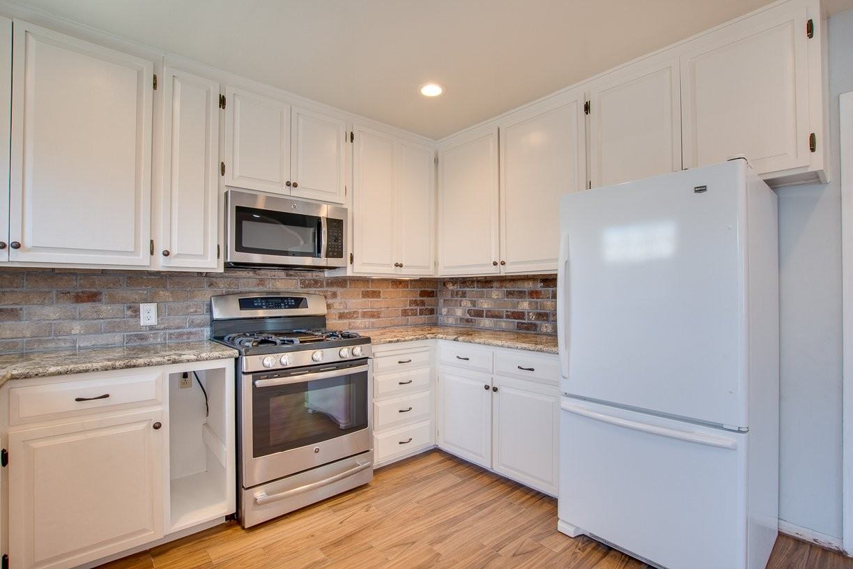 5015 Art St - Photo 5 of 20