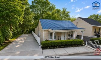 featured image of 107 Walker St