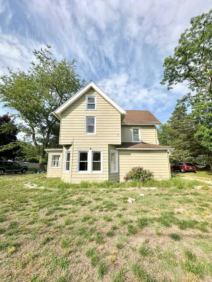155 Leesville Rd - Photo 2 of 23