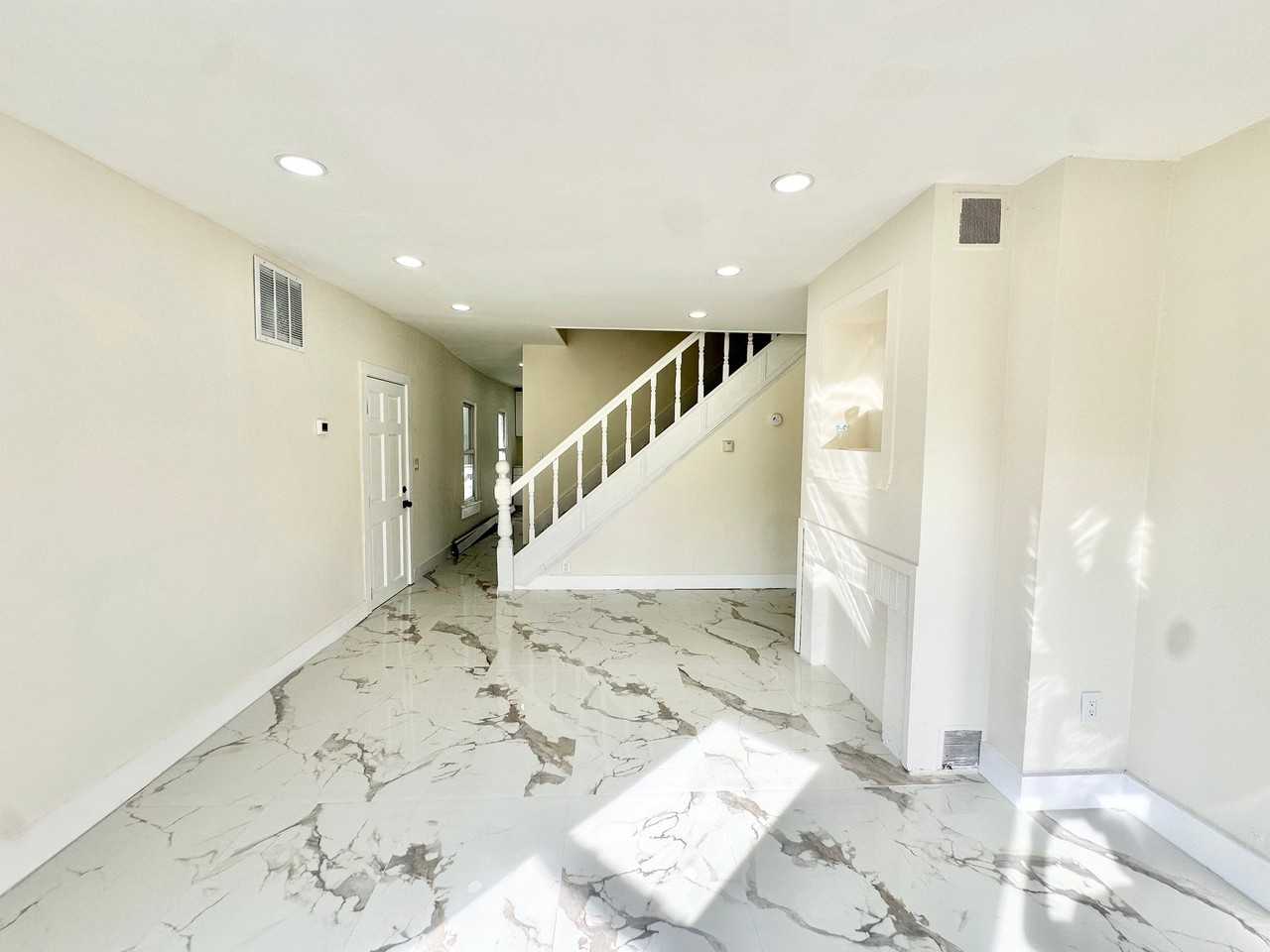155 Leesville Rd - Photo 5 of 23