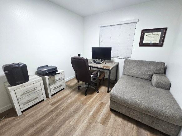 916 W Atkins Ave #A - Photo 7 of 9