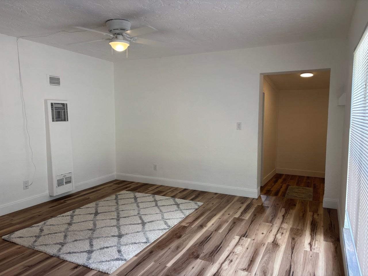653 5th Pl Sw - Photo 2 of 13