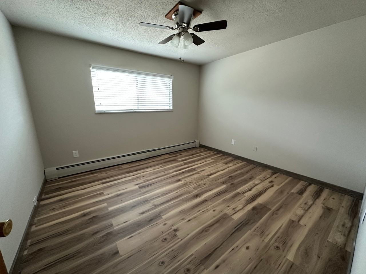 2030 9th St #11 - Photo 6 of 11