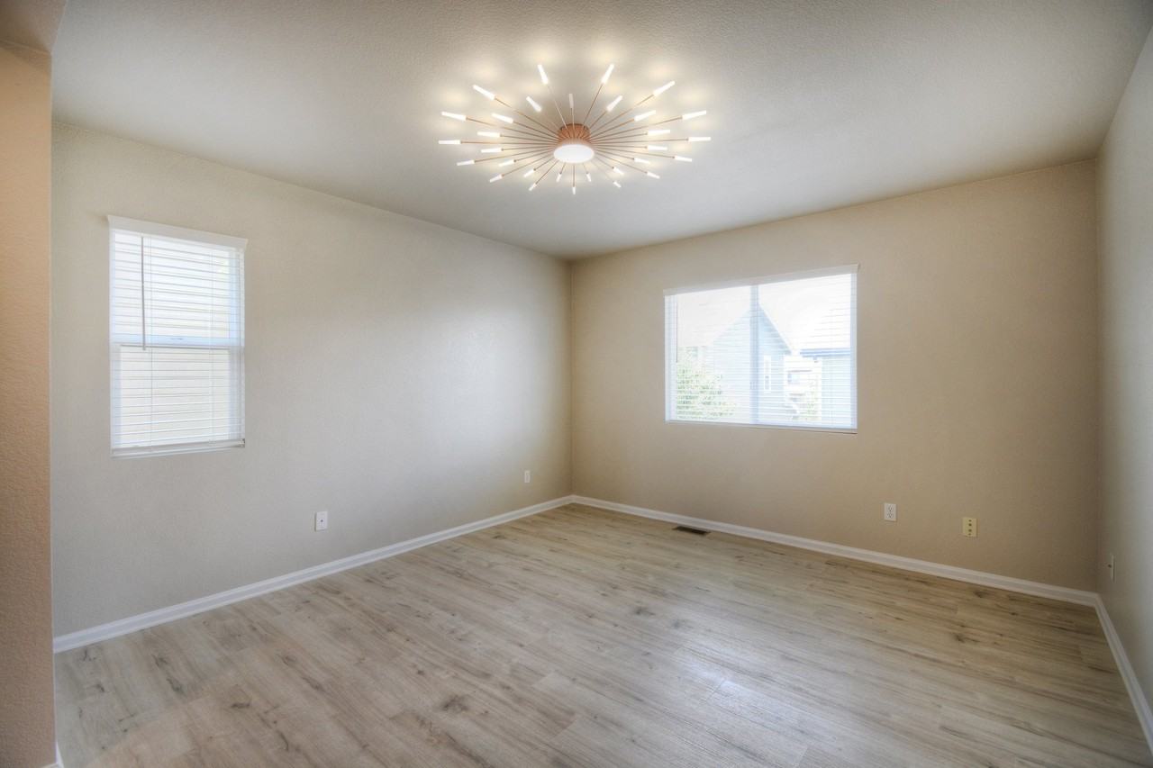 11578 Black Maple Ln - Photo 5 of 15