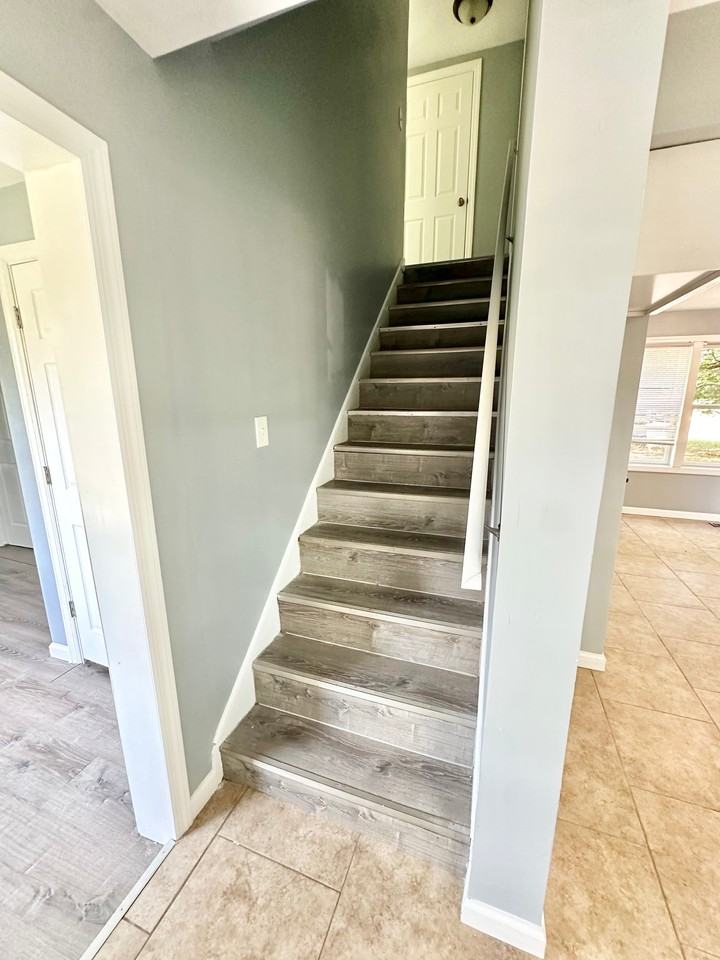425 Sicklerville Rd - Photo 6 of 15
