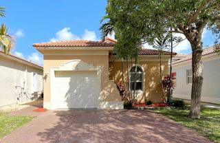 2110 Ne 37th Rd - Photo 1 of 1