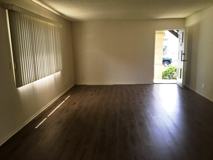 180 N Vermont Ave #2D - Photo 1 of 1