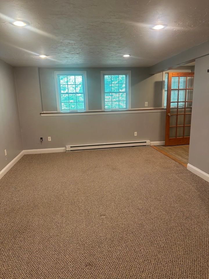178 Southbridge Rd #L - Photo 2 of 5