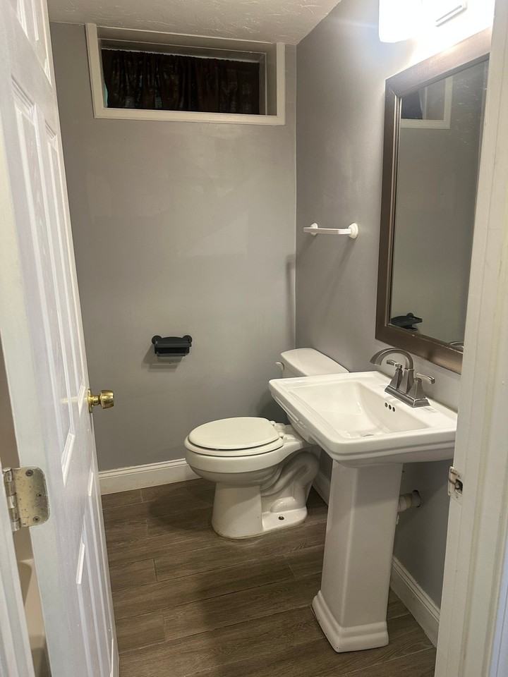 178 Southbridge Rd #L - Photo 3 of 5