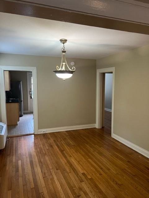700 N Roan St #7 - Photo 5 of 5