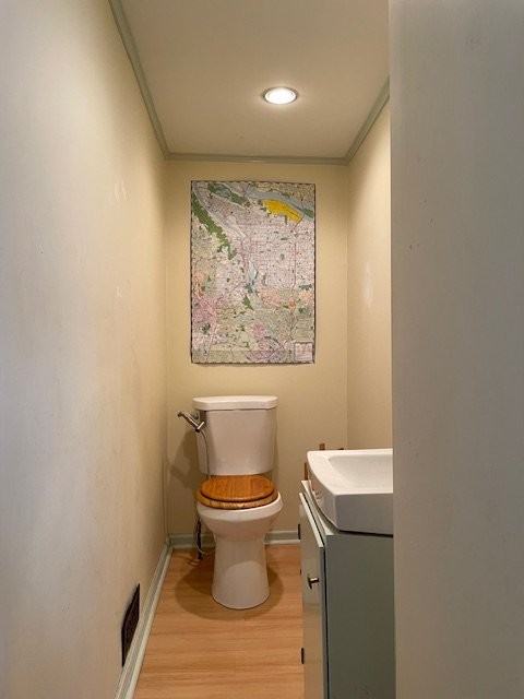 410 E 73rd St - Photo 3 of 11