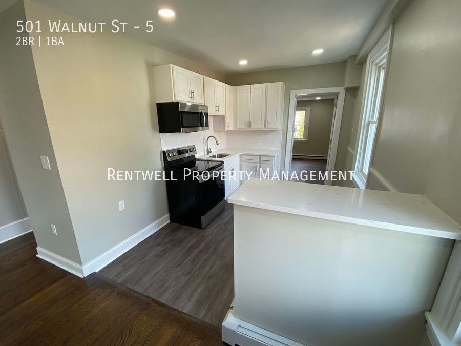 501 Walnut St #5 - Photo 2 of 15