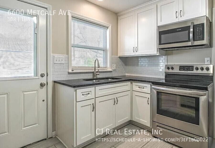 6600 Metcalf Ave - Photo 3 of 5