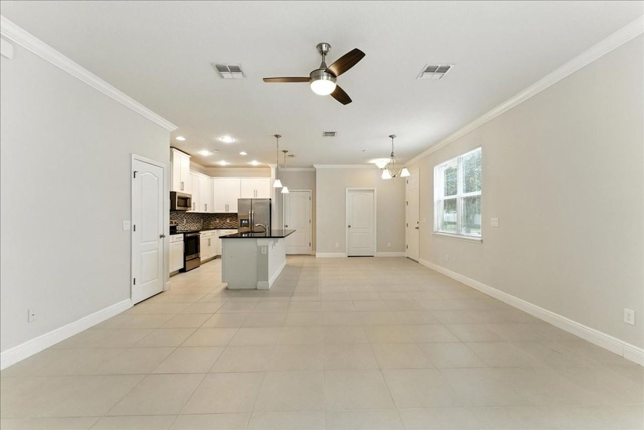 7628 Aloma Pines Ct - Photo 6 of 15