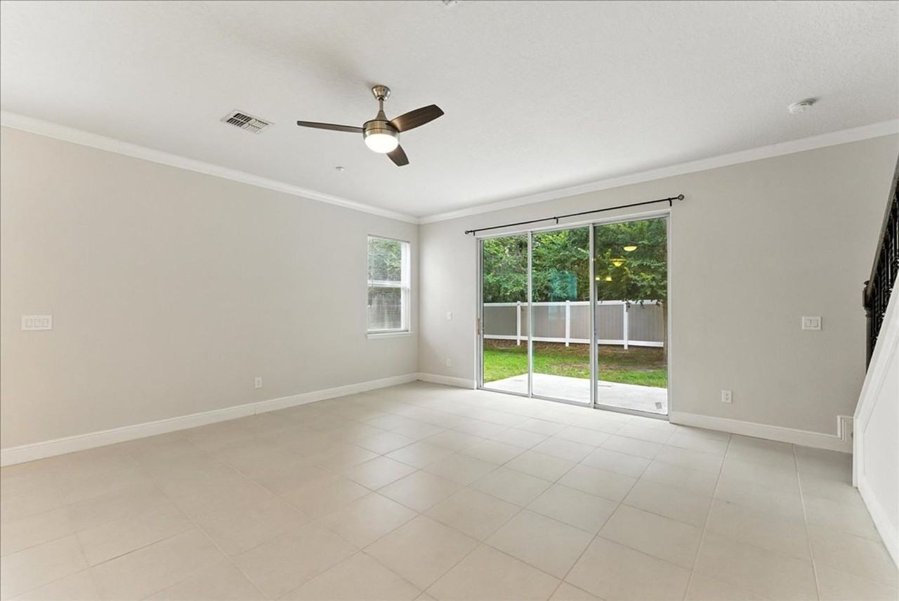 7628 Aloma Pines Ct - Photo 7 of 15