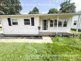 featured image of 2470 Center Ave