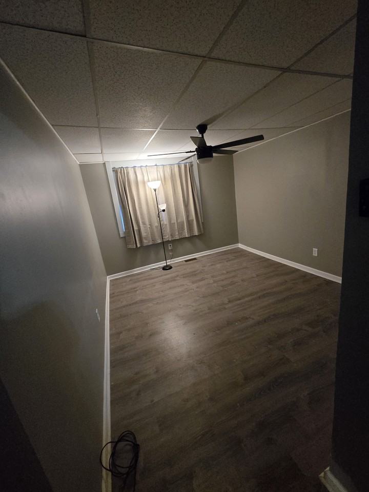 1200 S Main St #1 - Photo 6 of 8