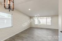 1633 S Augusta Pl - Photo 5 of 29