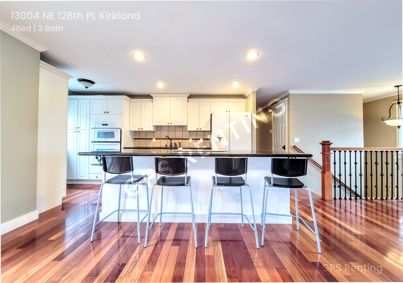 13004 Ne 128th Pl - Photo 2 of 15