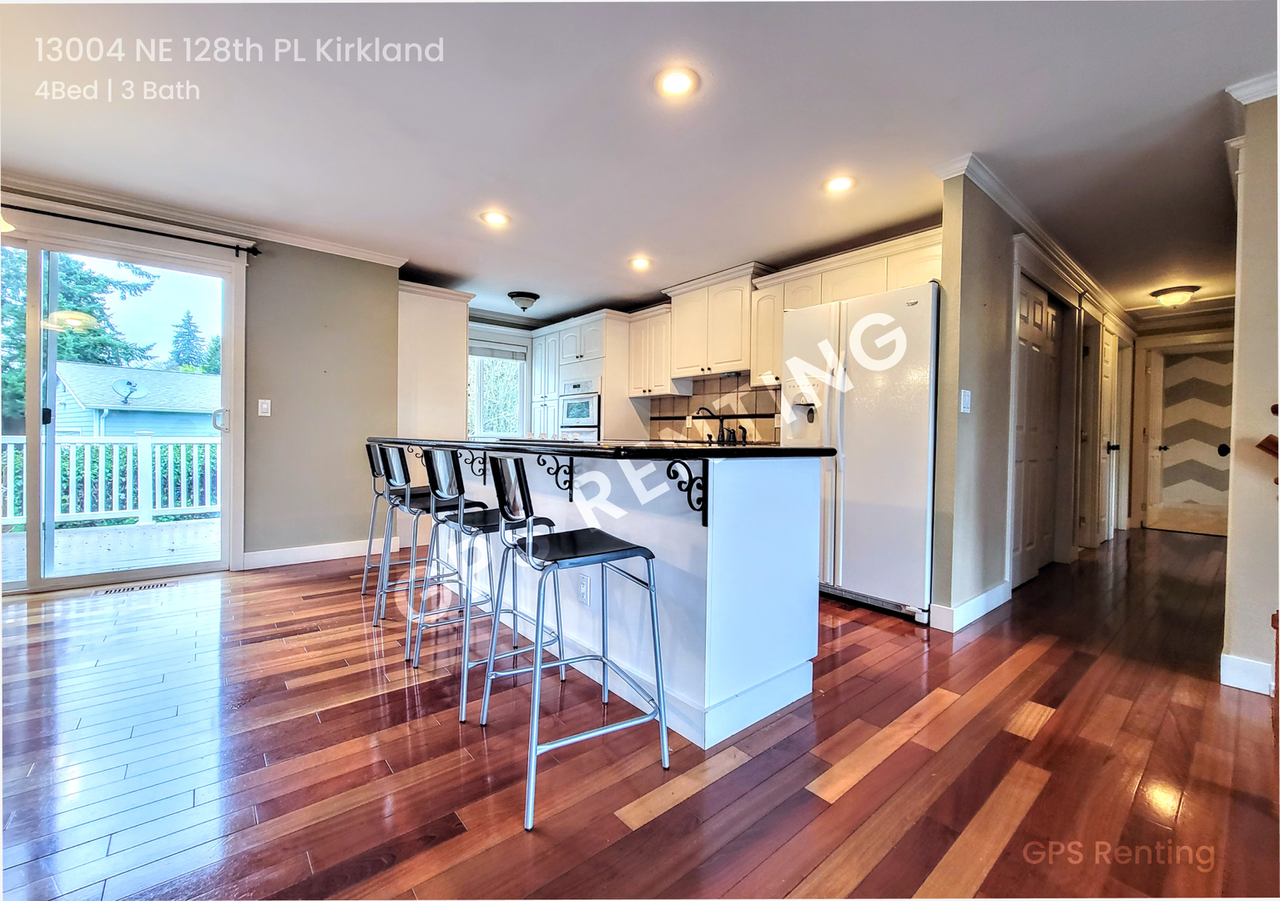 13004 Ne 128th Pl - Photo 3 of 15
