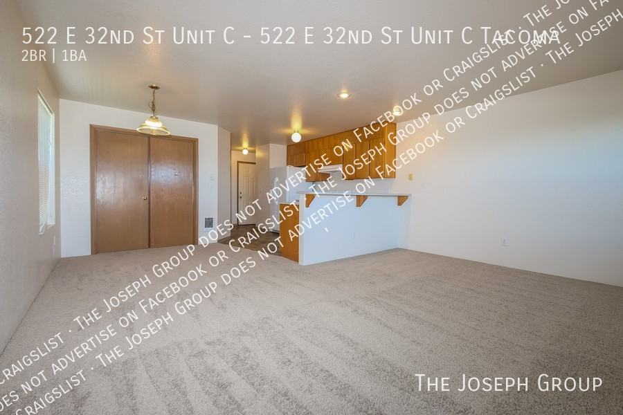 522 E 32nd St Apt C - Photo 4 of 22