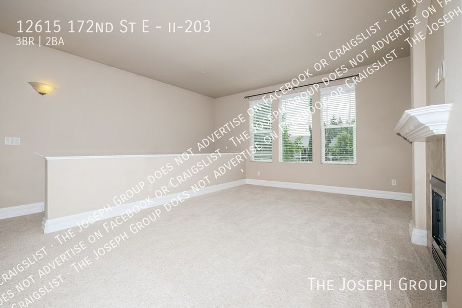 12615 172nd St E - Photo 3 of 22