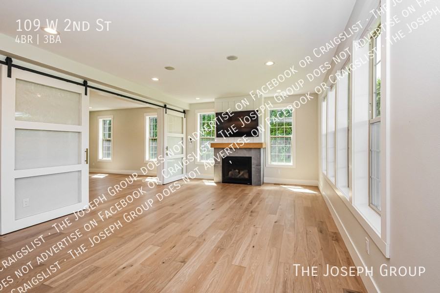 109 W 2nd St - Photo 6 of 32