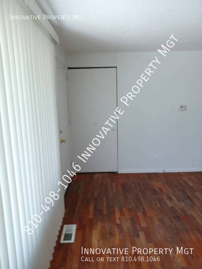1150 Peachtree Dr - Photo 4 of 39