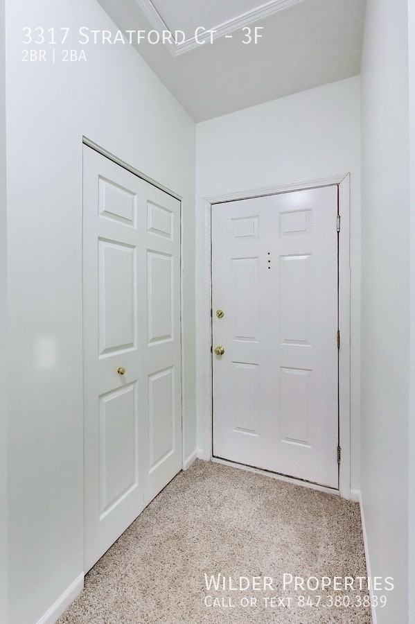 3317 Stratford Ct #3F - Photo 3 of 18