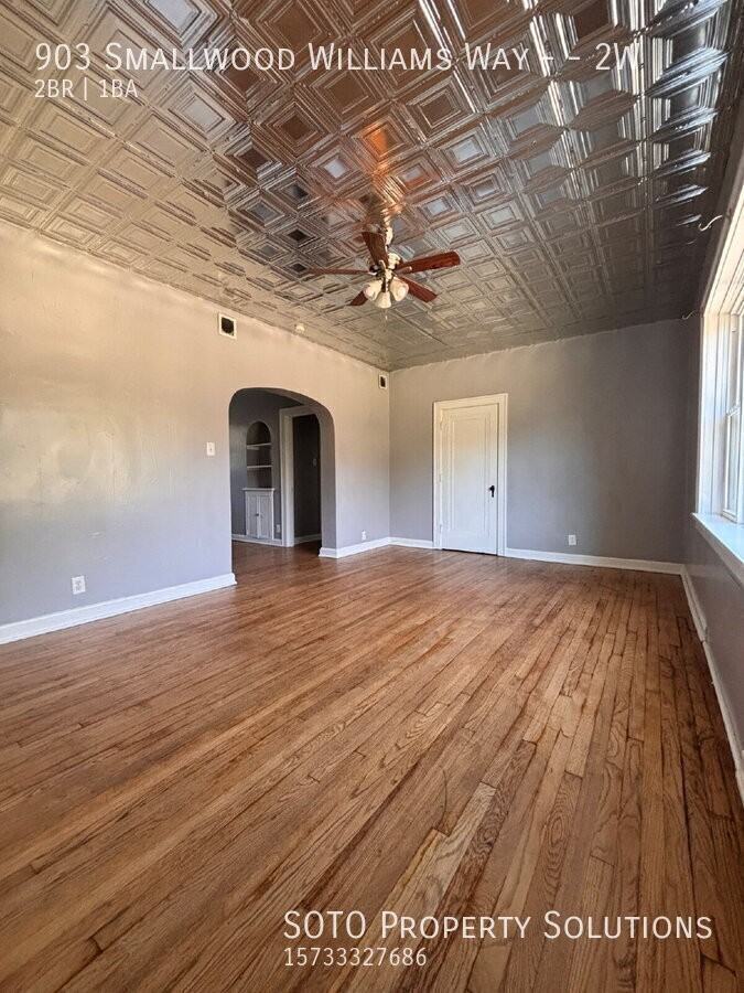 903 Smallwood-Williams Way #2W - Photo 2 of 11