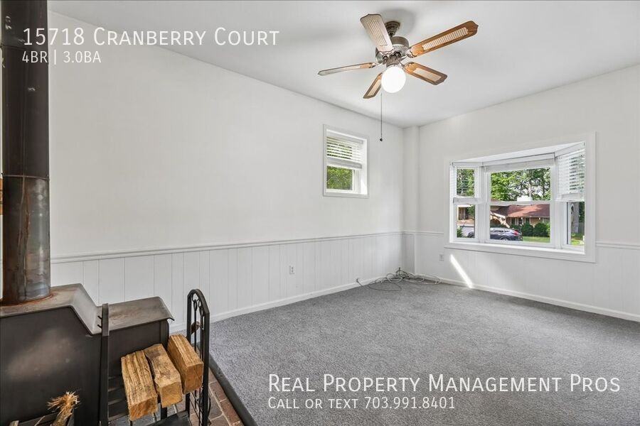 15718 Cranberry Ct - Photo 7 of 21