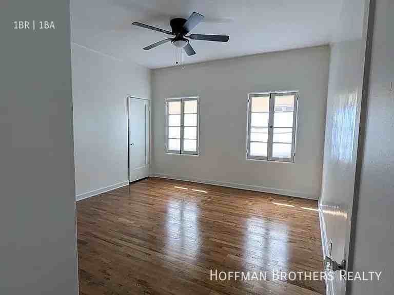 1177 N Ardmore Ave #1 - Photo 5 of 6
