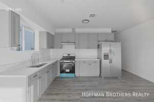 featured image of 6507 Woodley Ave #3