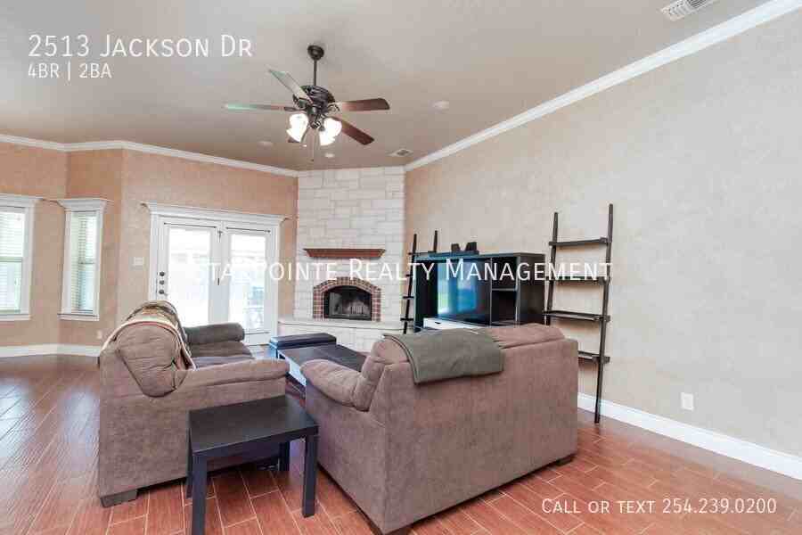 2513 Jackson Dr - Photo 5 of 23