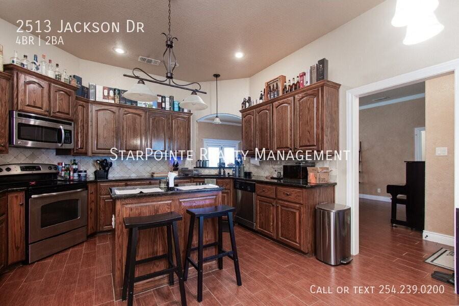2513 Jackson Dr - Photo 6 of 23