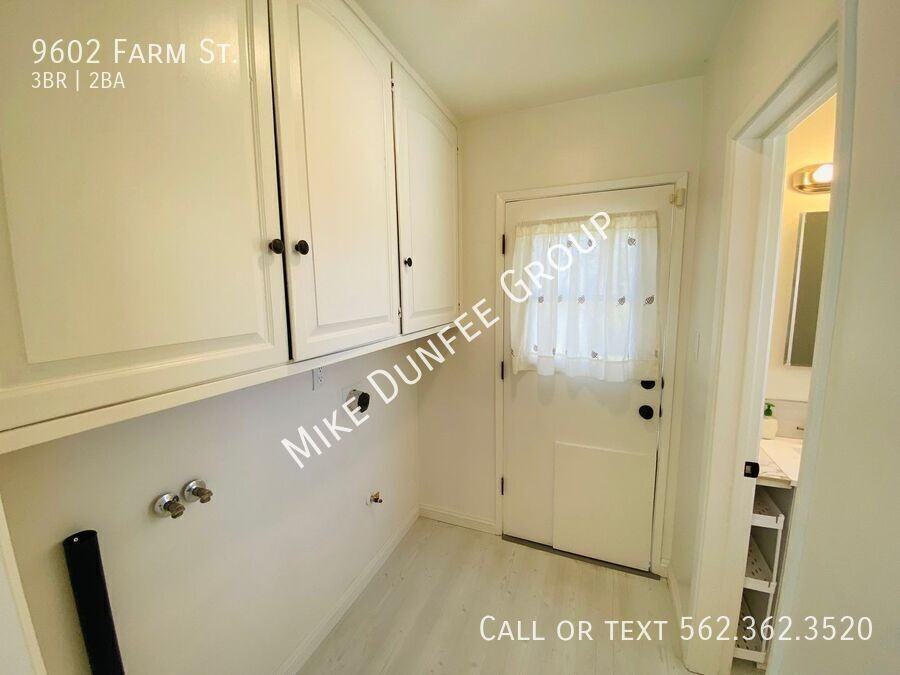 9602 Farm St - Photo 7 of 37