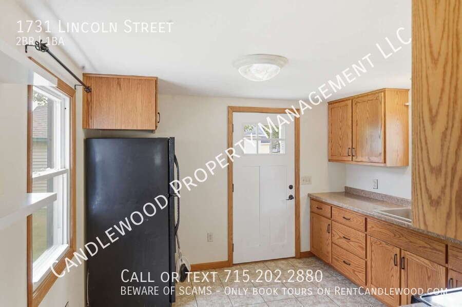 1731 Lincoln St - Photo 7 of 16