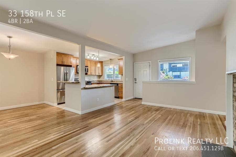 33 158th Pl Se - Photo 6 of 34