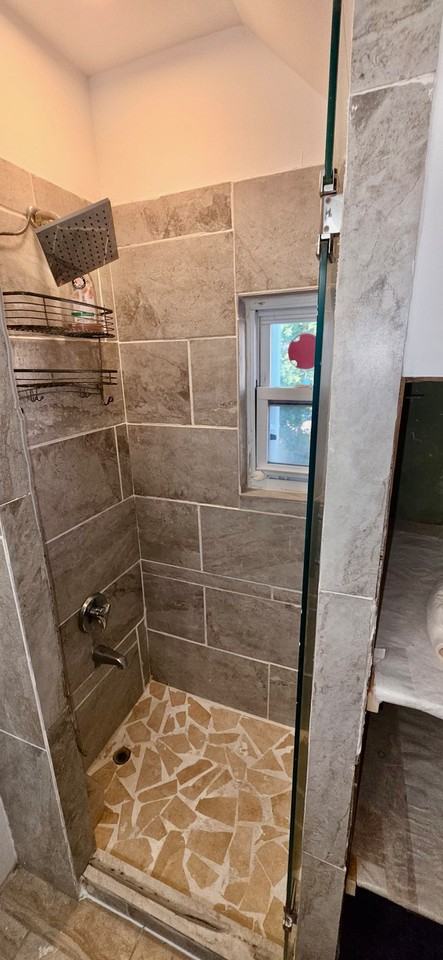 23 Beyer Pl - Photo 7 of 19